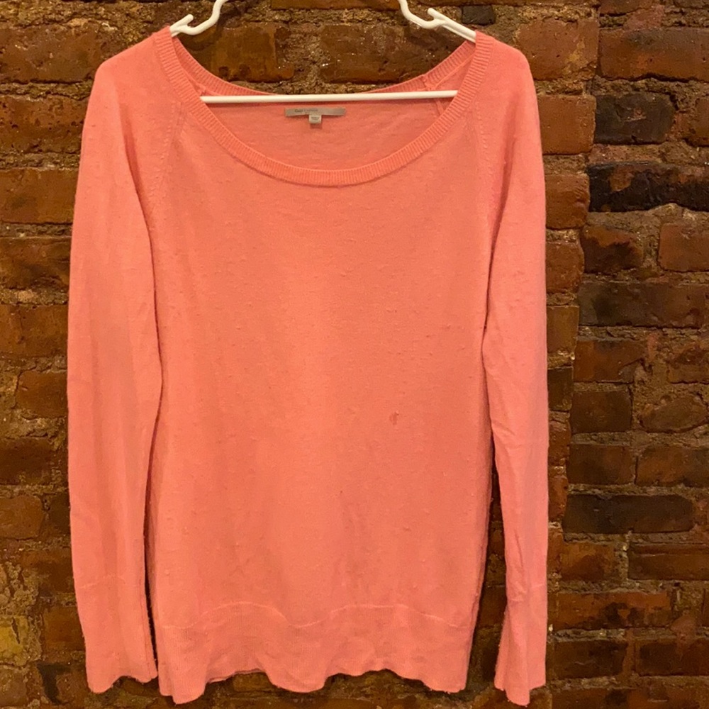 Warm gap sweater